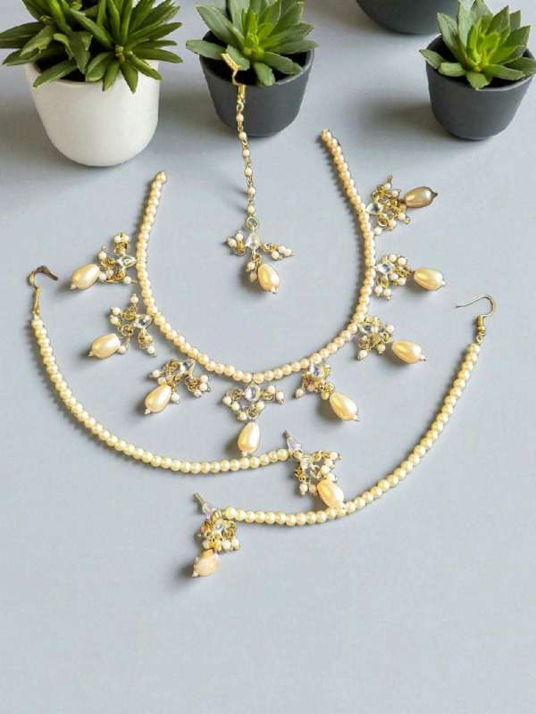 Elegant Traditional Pearl Jewelry Set - Complete Necklace, Maang Tikka & Hair Extension Set (Premium Quality)