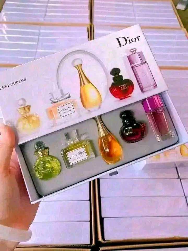 Luxury Dior Miniature Perfume Gift Set - 5 Pieces Collection (5ml Each) for Women