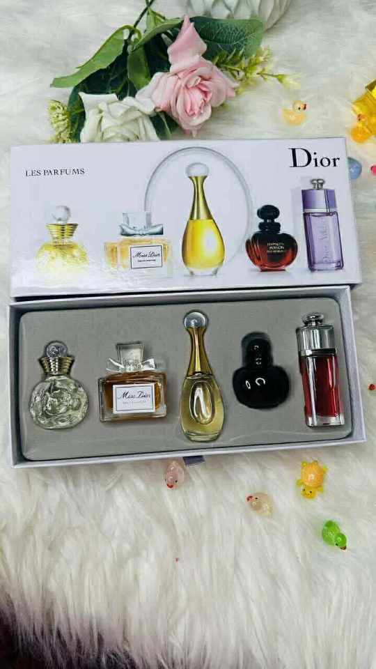Luxury Dior Miniature Perfume Gift Set - 5 Pieces Collection (5ml Each) for Women