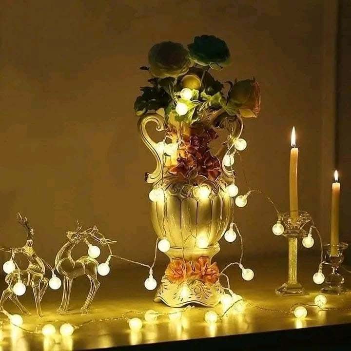 Golden Snow Ball Fairy String Lights - 15 Feet Decorative LED Ball Lights for Room Decor, Birthdays & Weddings (28 Bulbs)