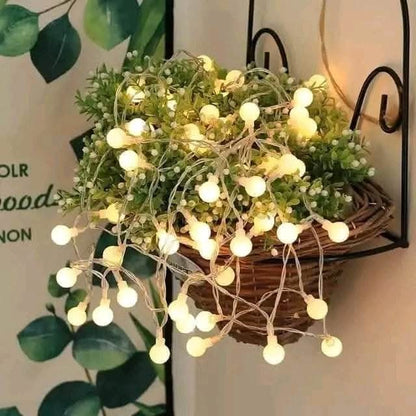 Golden Snow Ball Fairy String Lights - 15 Feet Decorative LED Ball Lights for Room Decor, Birthdays & Weddings (28 Bulbs)