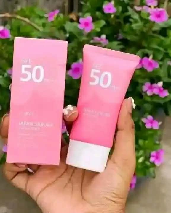 LAIKOU Japan Sakura Whitening Face Sunscreen SPF 50 PA+++ (50g) - Long Lasting UV Protection & Instant Glow Moisturizer